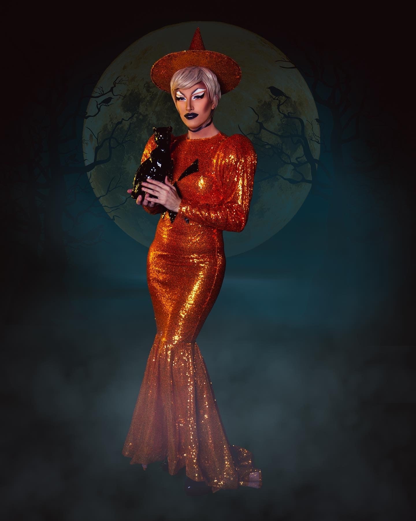 Book a drag queen in Brighton